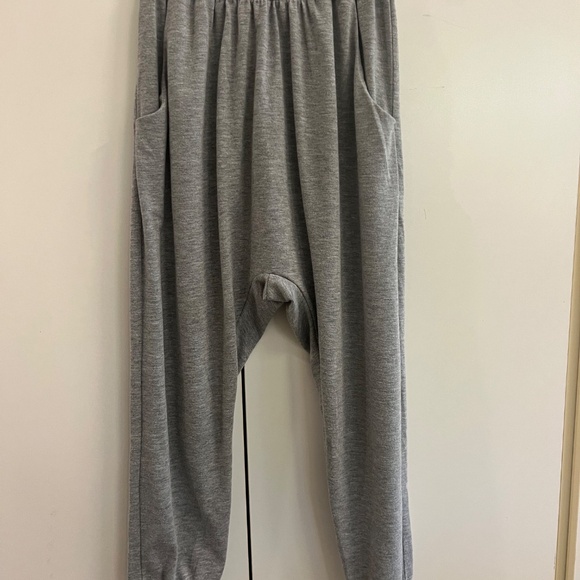 Spiritual Gangster Drop Crotch Sweats - Light Grey Color- Women's Size XS - Picture 6 of 14